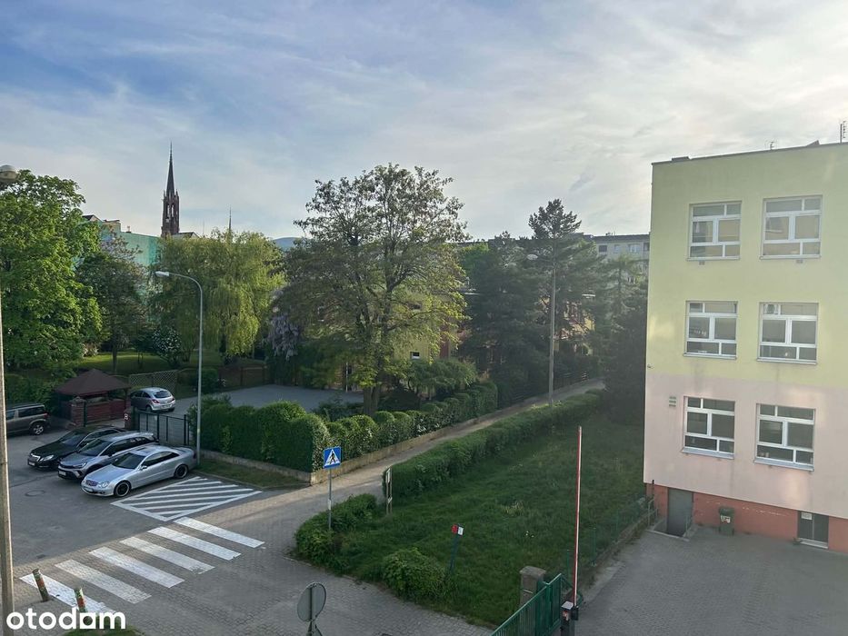 Mieszkanie 3-pokojowe z balkonem na 2. piętrze