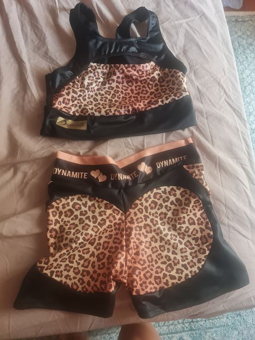 Vendo roupa de ginasio nova