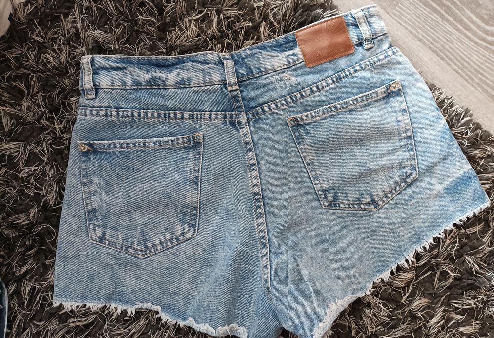 Sexy spodenki jeansowe mega 28 30
