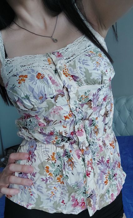 Майка-блузка в цветочек