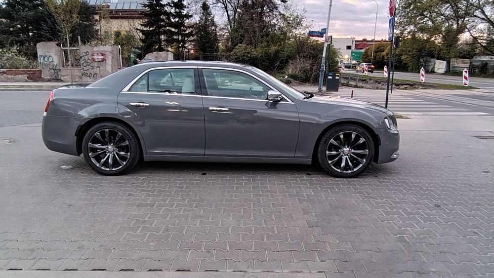 Chrysler 300  Limitet 2019 Pantastar 3.6 LPG