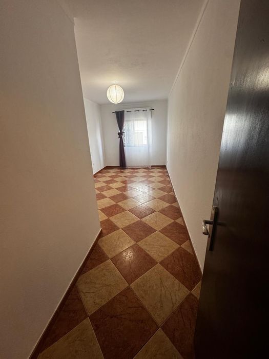 Vendo apartamento T4