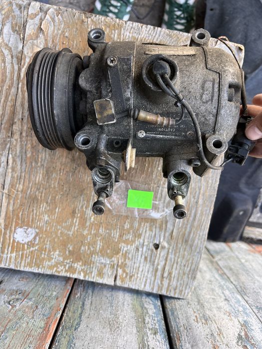 Компрессор кондиционера bmw 3 e36 64528390340