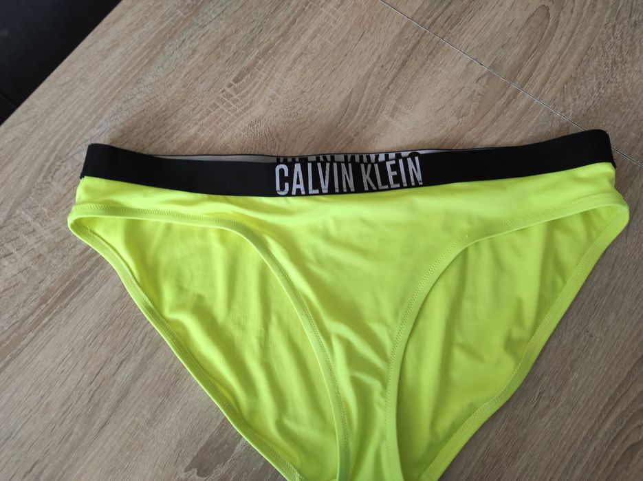Super  dòł bikini Calvin Klein