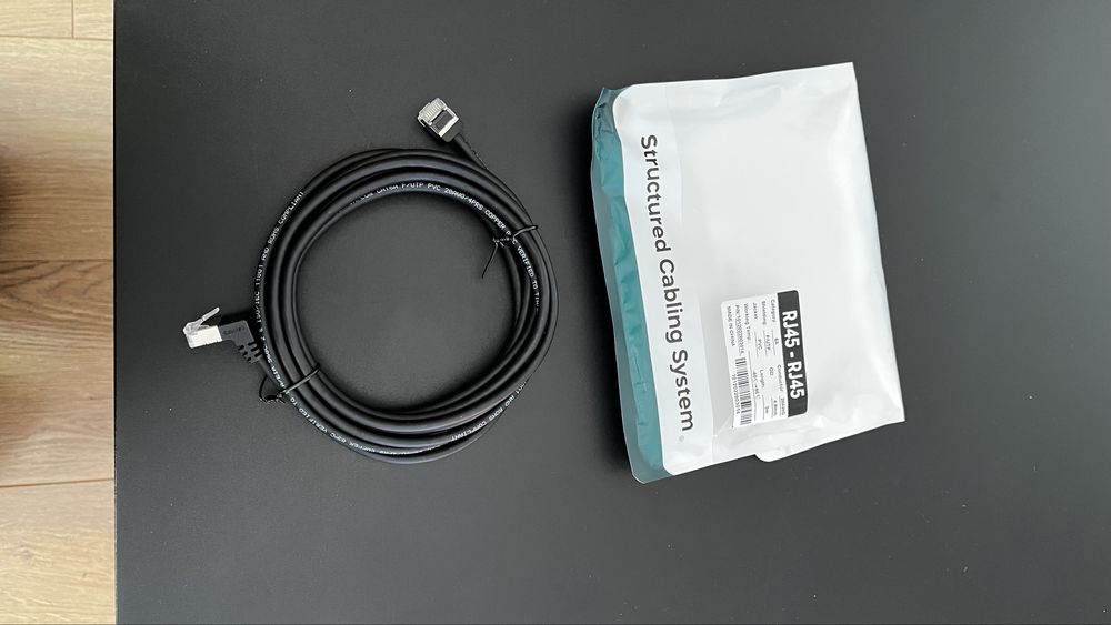 Kabel internetowy RJ45 LAN kątowy Comnen 3m