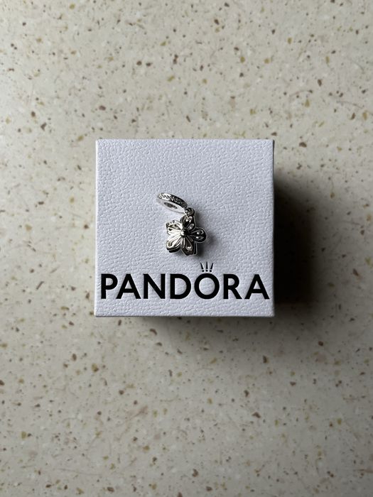 Charmsy Pandora 2szt.