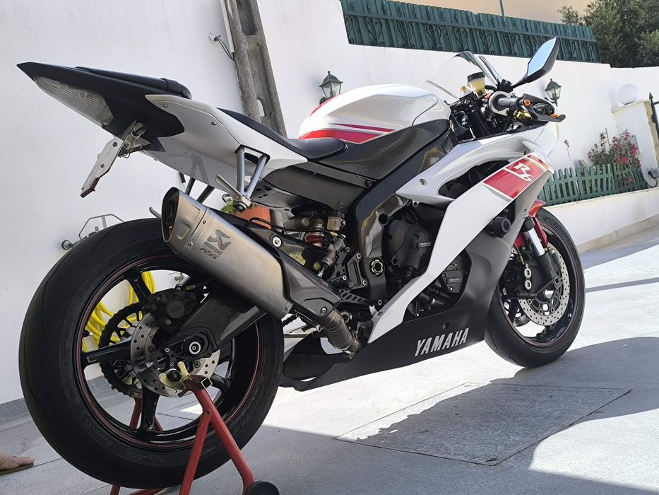 Yamaha R6 full extras