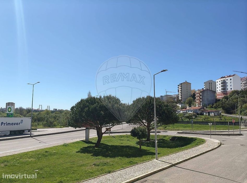 Apartamento T4 para venda