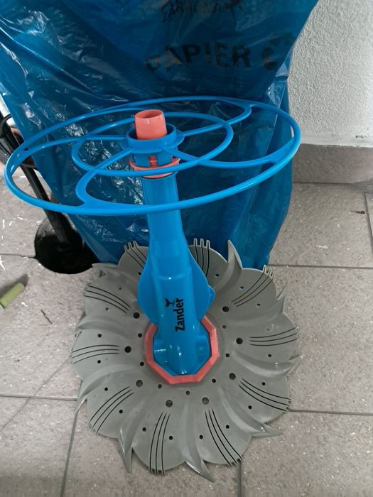Sprzedam odkurzat basenowy ZANDER
