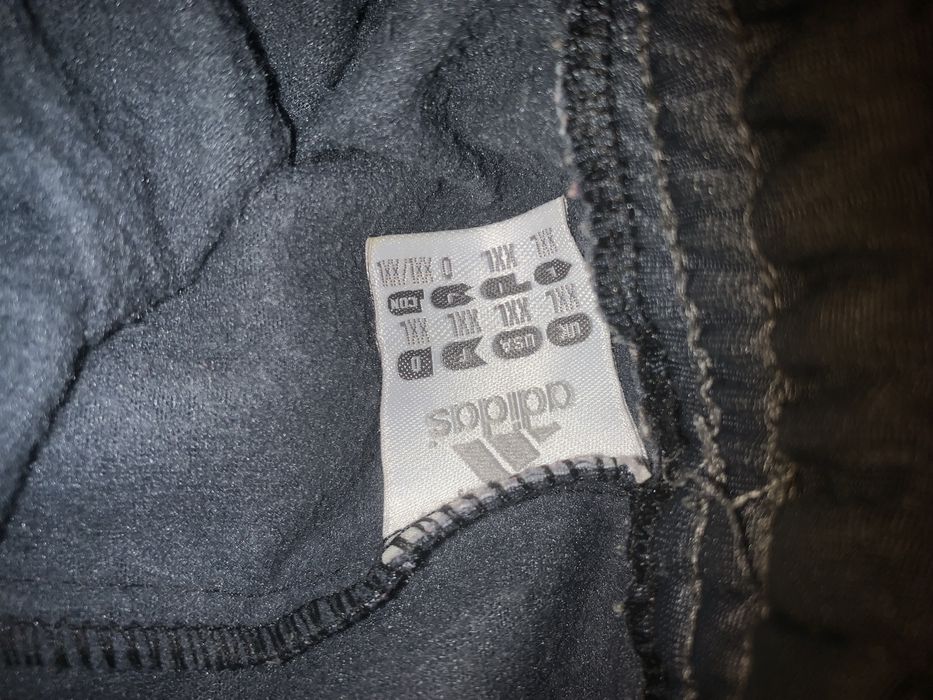 Dres damski Adidas cekiny roz m l 38/40