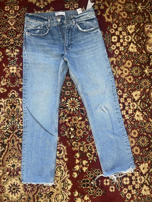 Джинси малого розміру. Б/в. Гарної якості. .Розмір ХS