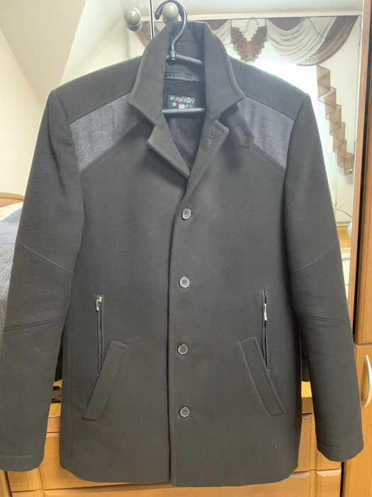 Пальто чоловіче зимове