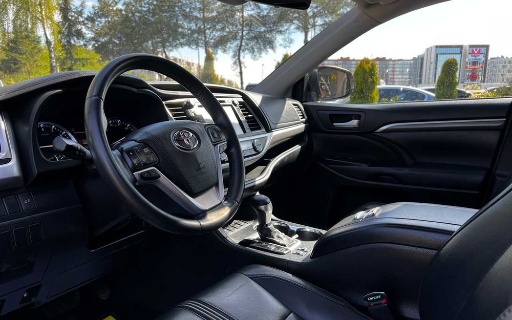 Toyota Highlander 2017
