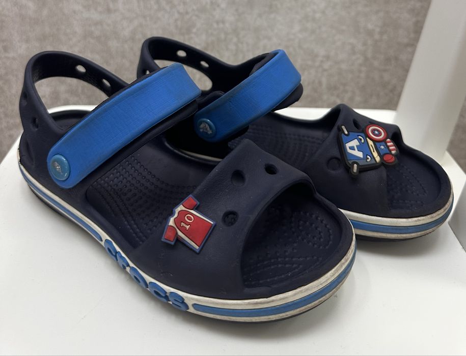 Продам crocs сандали с12