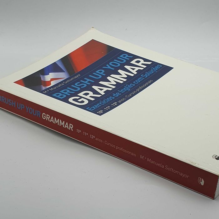 Livro Ref-PA4 - Manuela Sottomayor - Brush Up Your Grammar