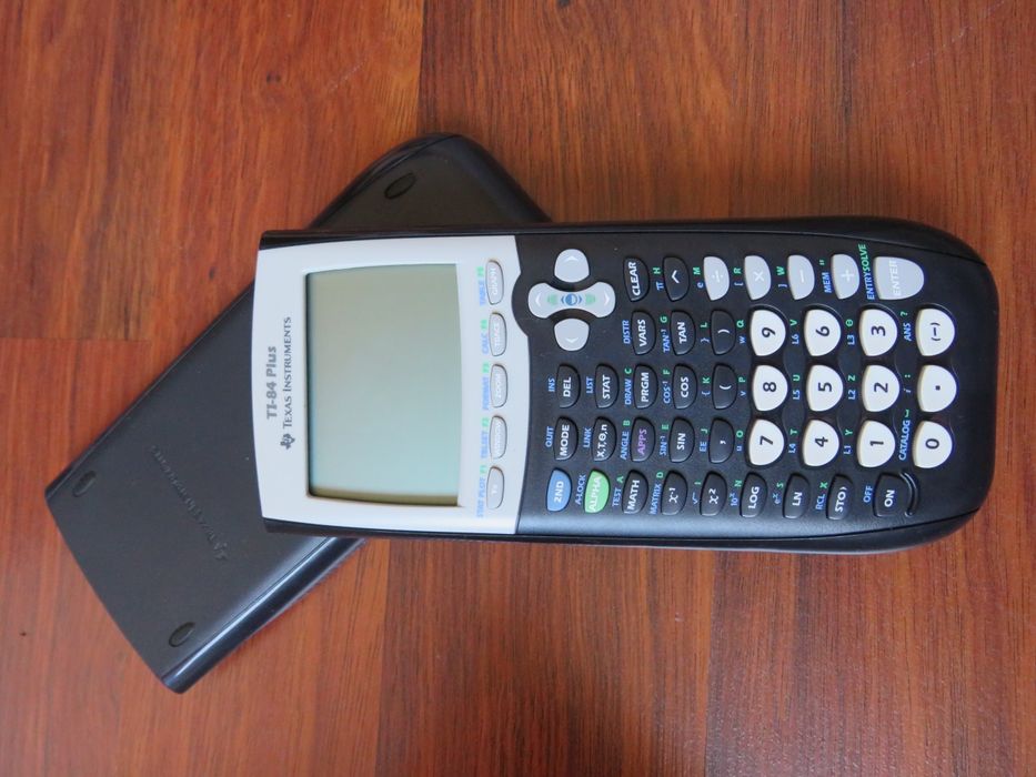 Calculadora Gráfica TEXAS TI-84 Plus