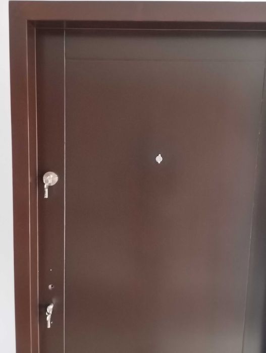 Drzwi zewnętrzne drewniane ocieplane