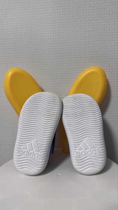 Сандалі босоніжки аквашузи adidas 21 р