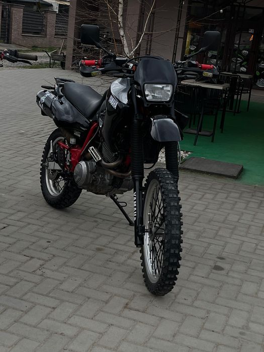 Мотоцикл YAMAHA XT600