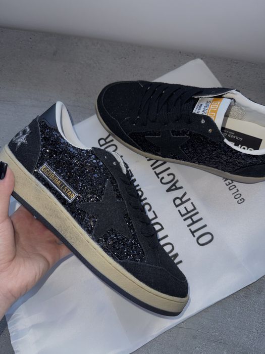 Жіночі кеди Golden Goose
