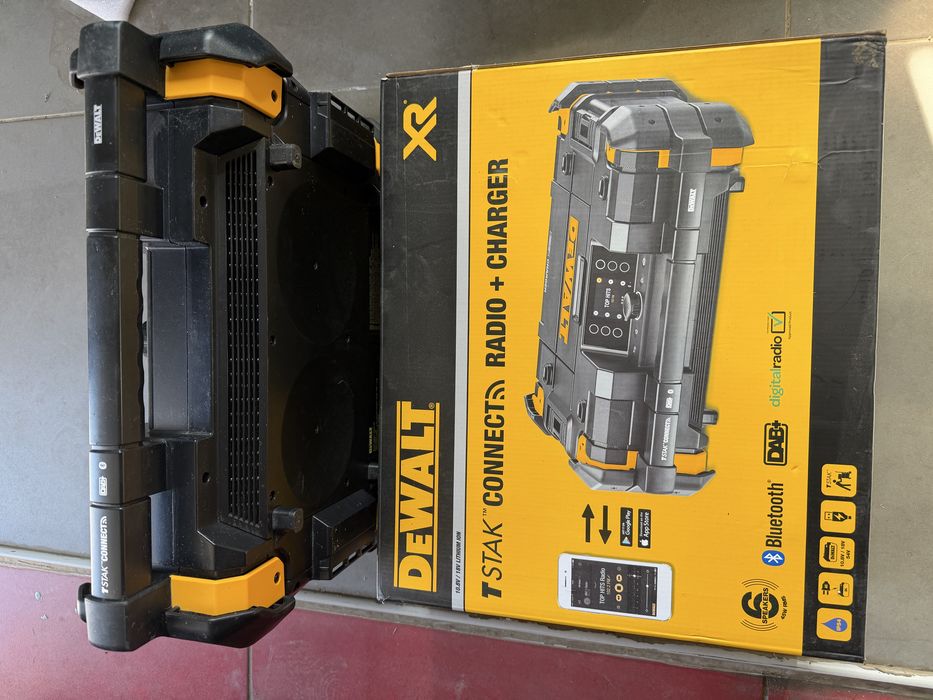 Radio Dewalt  DWST1-81079