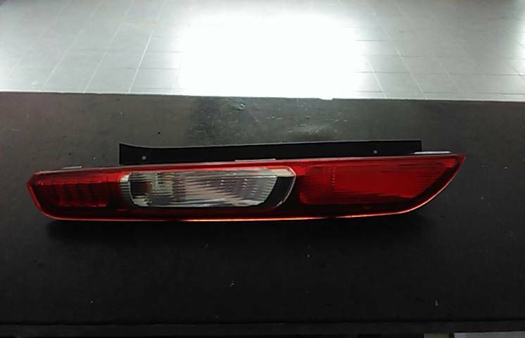 Farolim esquerdo FORD Focus II (DA_)