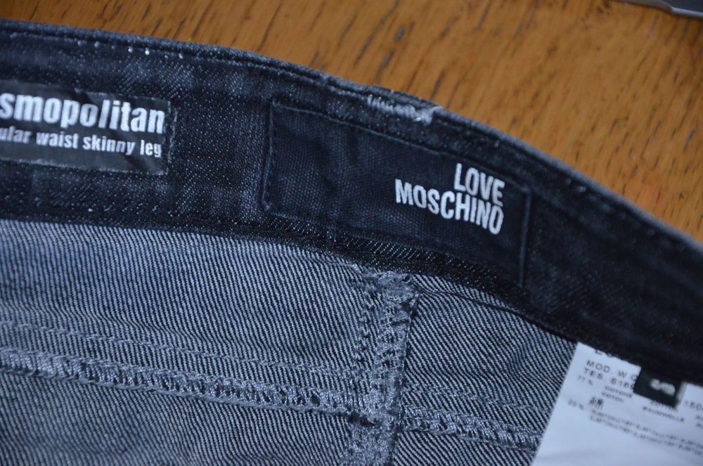 love Moschino spodnie jeansowe r. 26