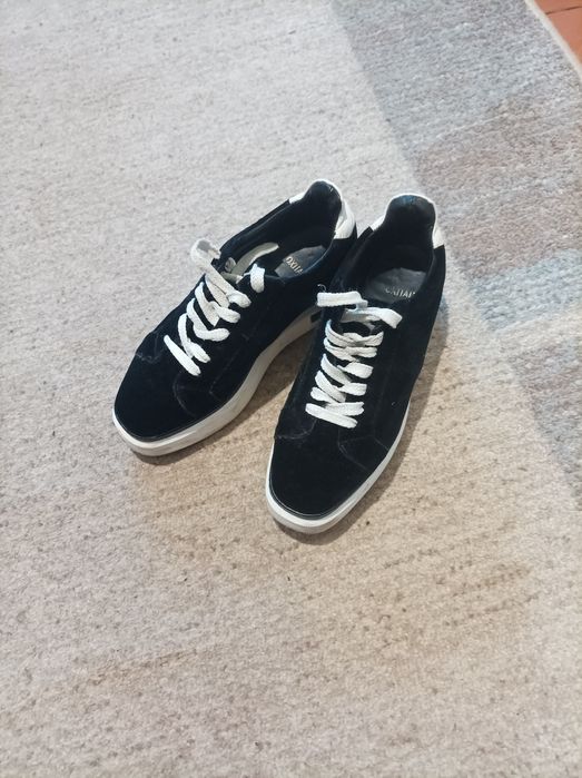 Кросівки жіночі замшеві