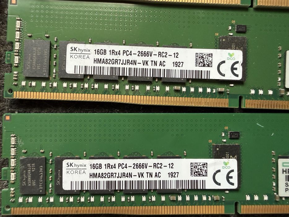 Memórias RAM DDR4 ECC de Servidor 2x32GB + 4x16gb