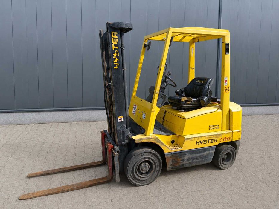 Wózek widłowy Hyster H2.00XMS – 2004 r. | Udźwig 2 t | Przesuw boczny
