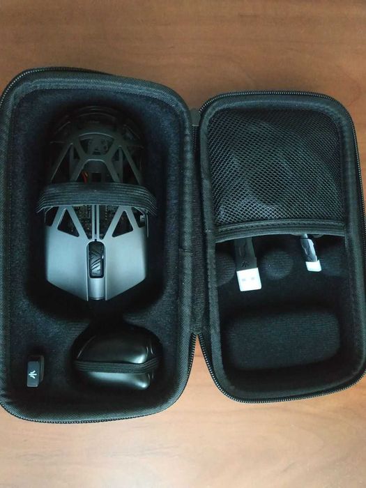 WLmouse Beast X Pro Black (Solid Sides)