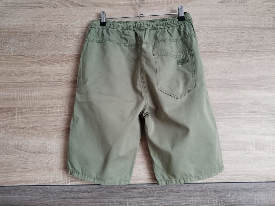Reserved Spodenki dla nastolatka 158