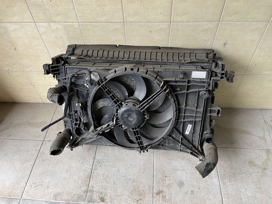 Jeep Renegade радіатор