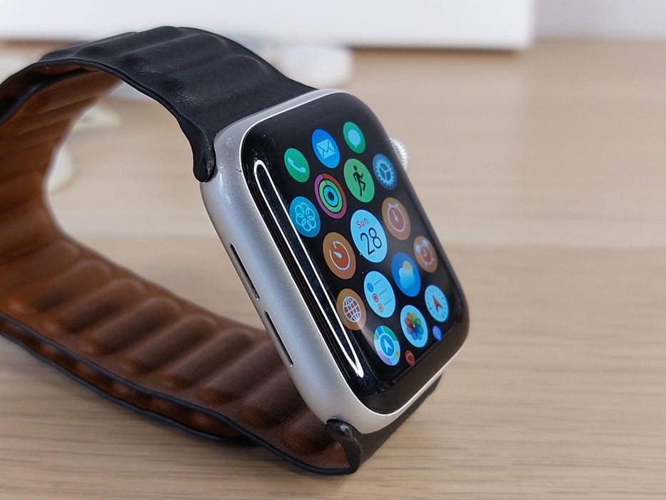 Apple Watch SE 40mm LTE Cellular