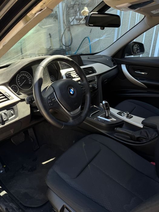 SINISTRADA BMW 320i Motor B48 Sport Automática 2016 F31