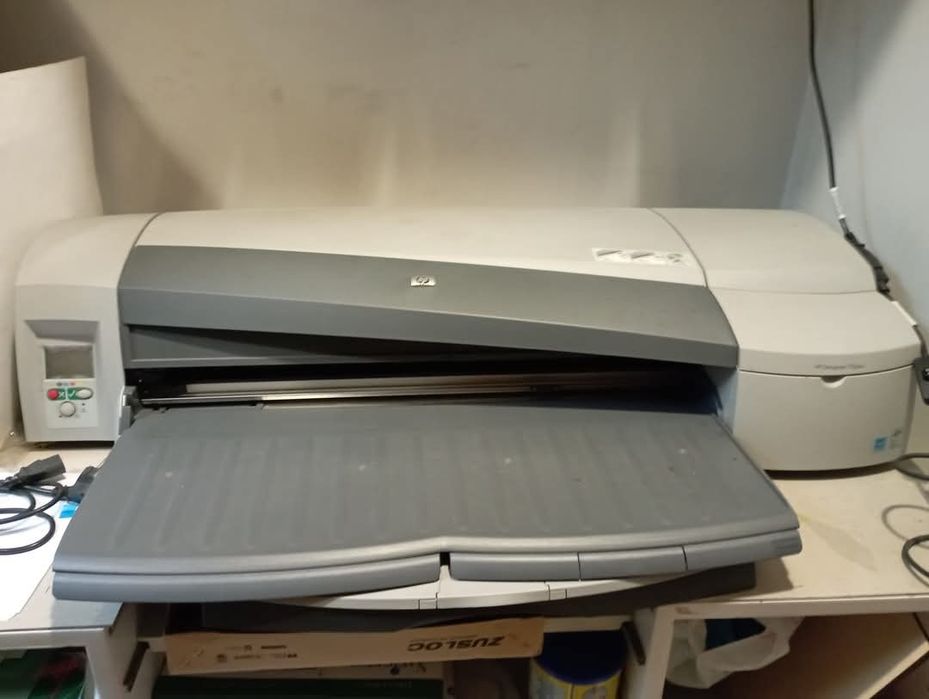 HP Designjet 110 Plus Printer444016447697070081
