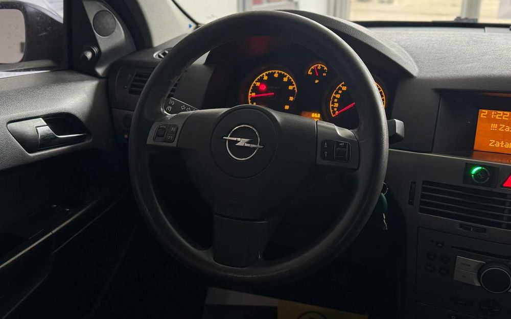 Opel Astra 2005 року