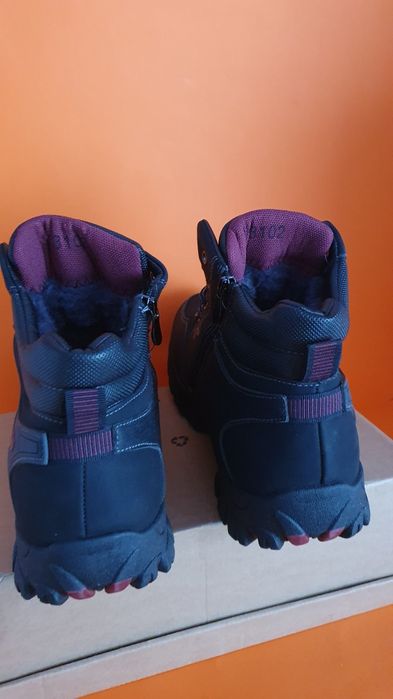 Buty nowe męskie trekkingowe ocieplane czarne rozmiar 44