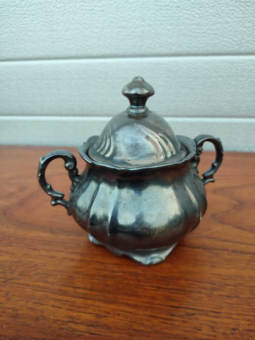 Porcelanowa Cukiernica platerowana - Sygnowana - Design - a