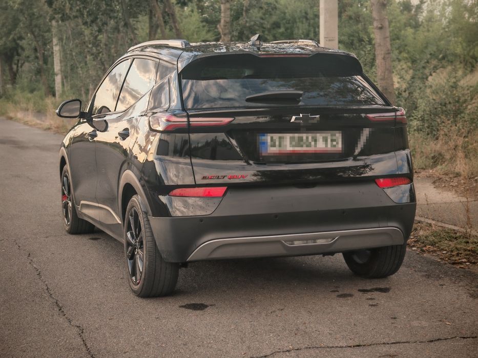 Оренда Chevrolet Bolt EUV — 64 кВт·год