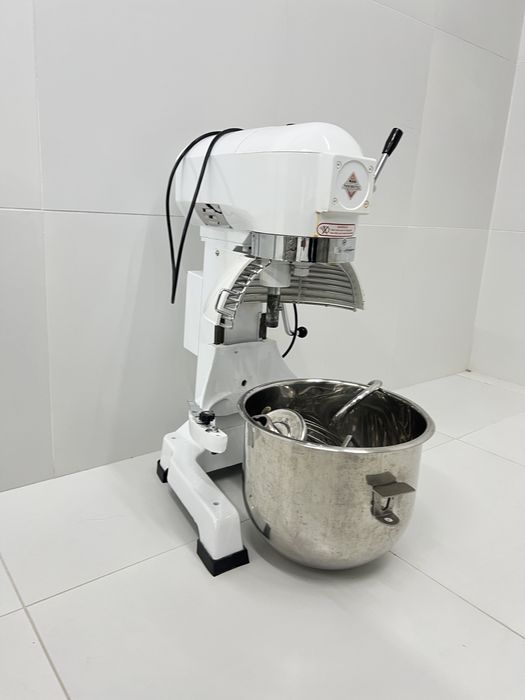 batedeira 20 litros EUTRON B20B