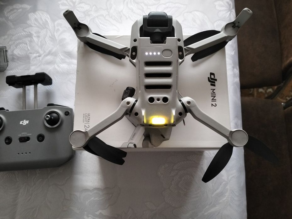 Dji mini 2 stan jak nowy
