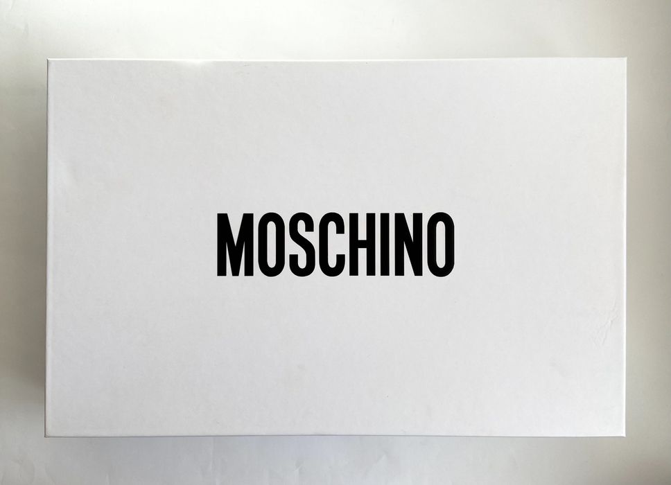 MOSCHINO szal pled koc ponczo narzuta wełna na prezent
