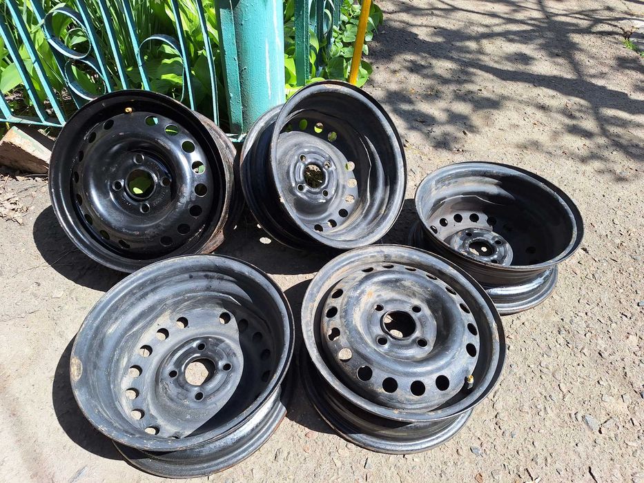 Диски Lanos R13 4x100 ET49 J5 DIA56.6