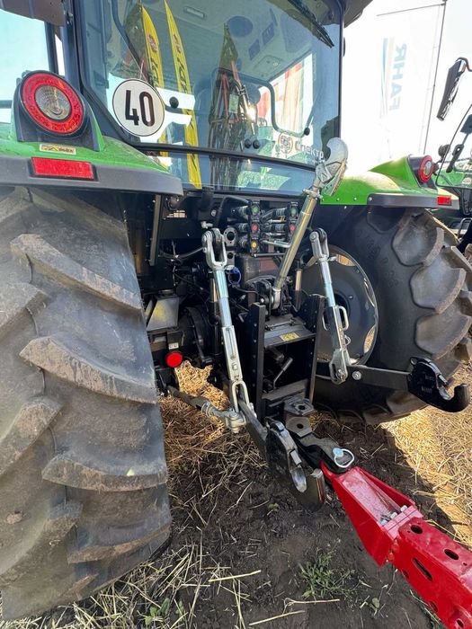 Трактор DEUTZ-FAHR 5115 ДОЙЦ ФАР Кейс Клас Джон дір Масей