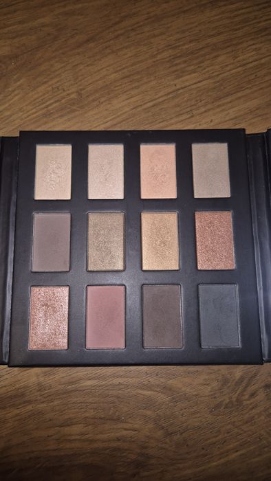 Paletka cieni catrice disney eye palette mickeys 90th anniversary