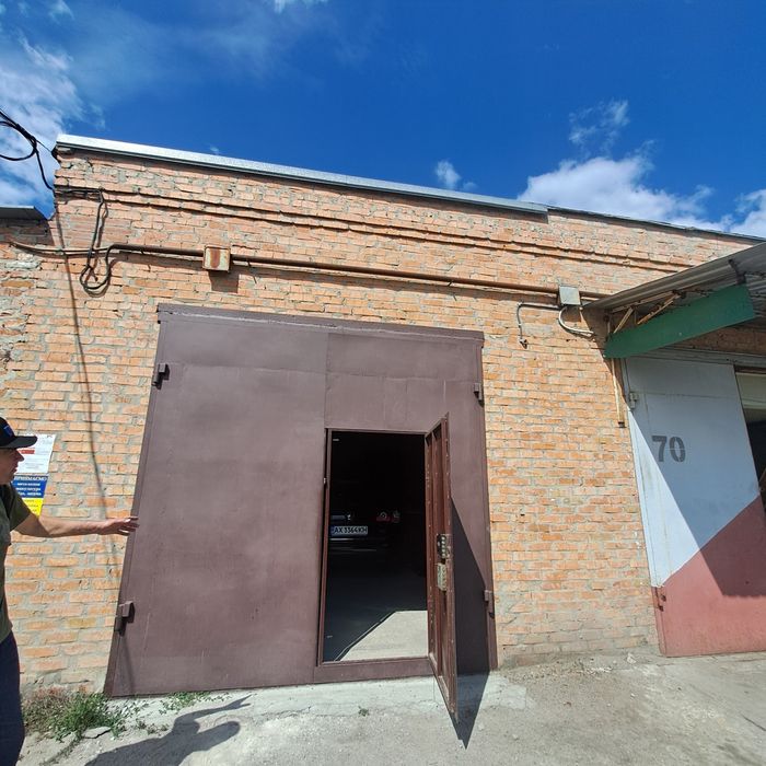 Продаж гаража під комерцію