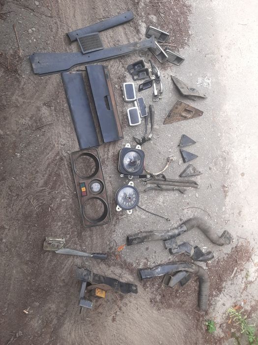 Детали салона Газ Волга 2410 3102