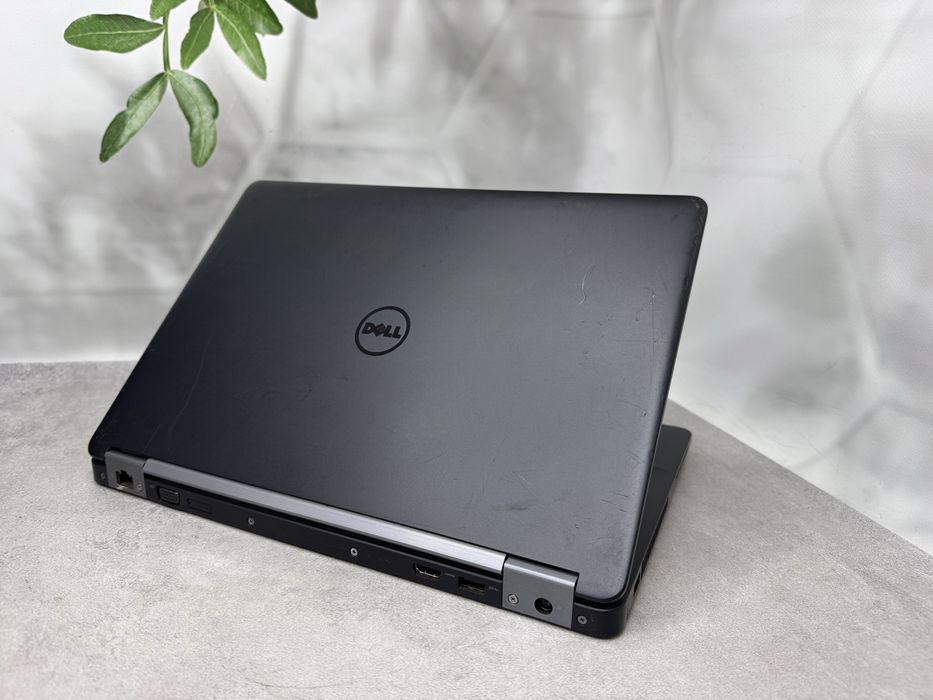 Ноутбук  Dell Latitude E5470/i7-6820H/8GB/SSD 256GB/14 " HD