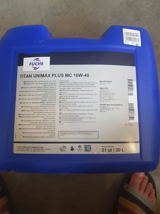 Продам.Масло 10W-40